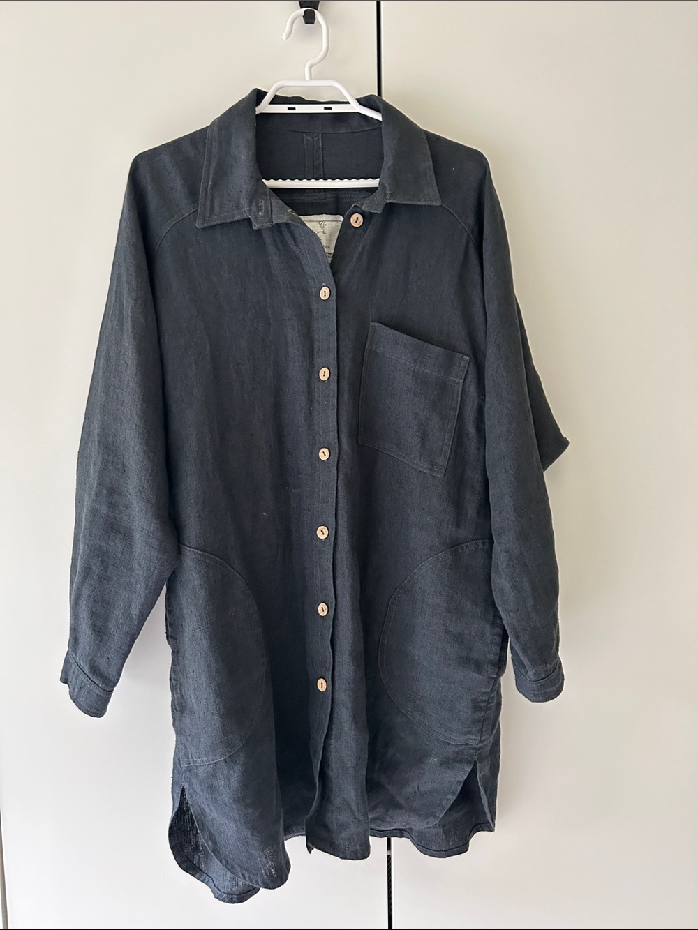 notPERFECTLINEN Navy Linen Button-Up Shirt